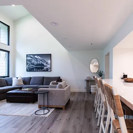 Luxury Ski Home Near Deer Valley 3Br 4Ba Retreat